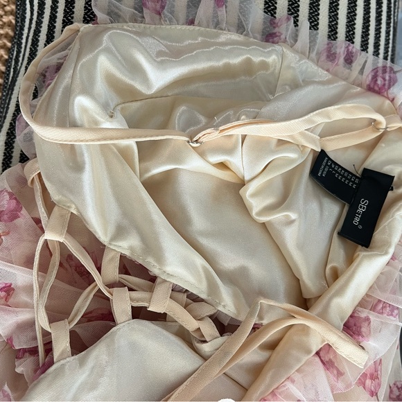 Sbetro ruched bodycon dress medium - Picture 6 of 8